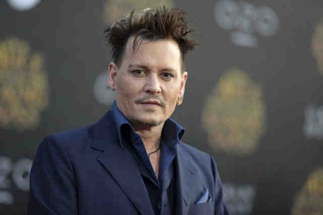 Johnny Depp’in filmi gösterimden çekildi